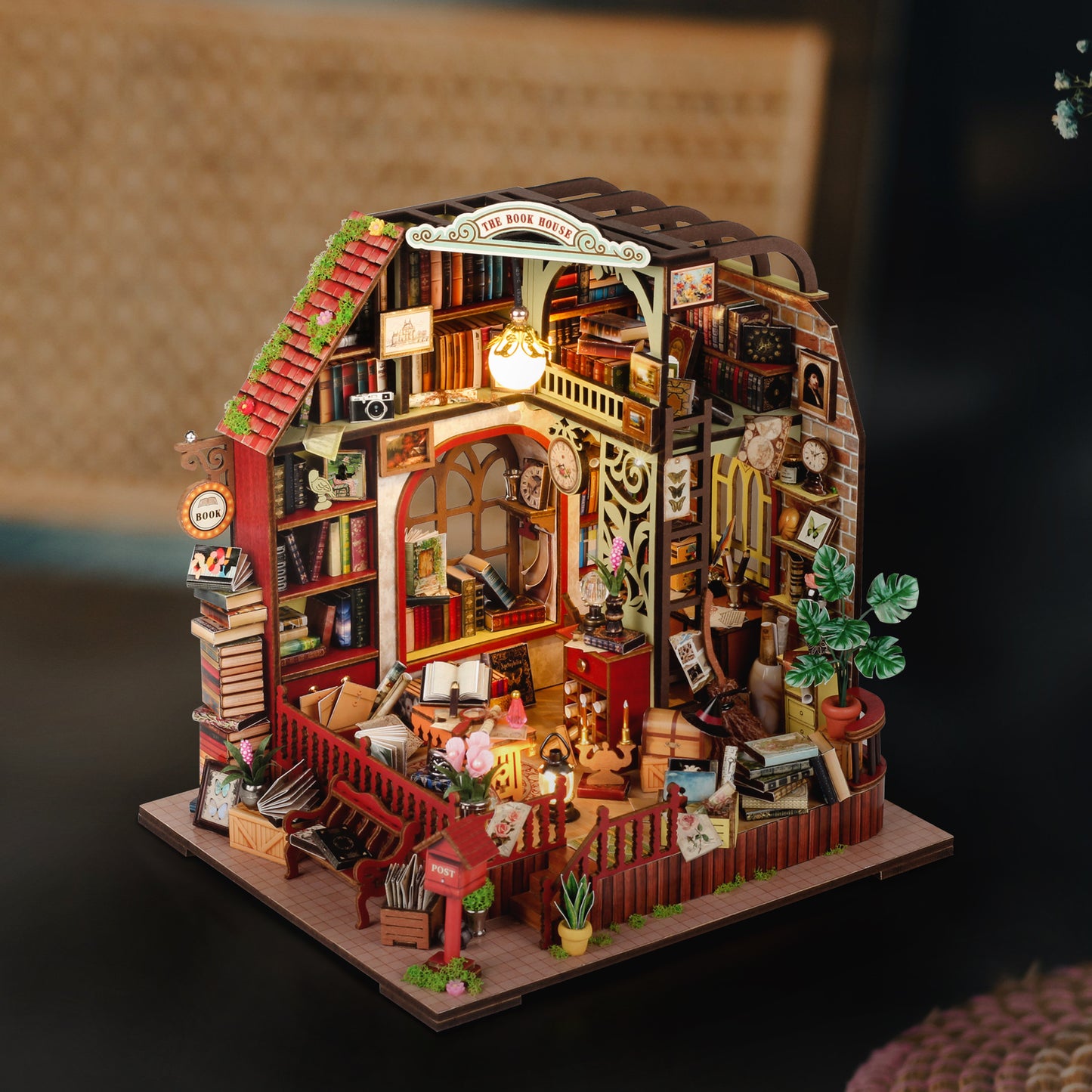 TJWFUNFUN – Enchanted Book House