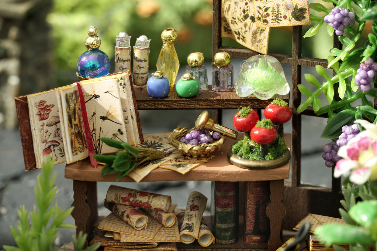 TJWFUNFUN Magic Garden – DIY Dream Bottle Miniature Kit | Enchanted Greenhouse Scene with LED Light | Handcrafted Glass Jar Model for Nature & Fantasy Lovers