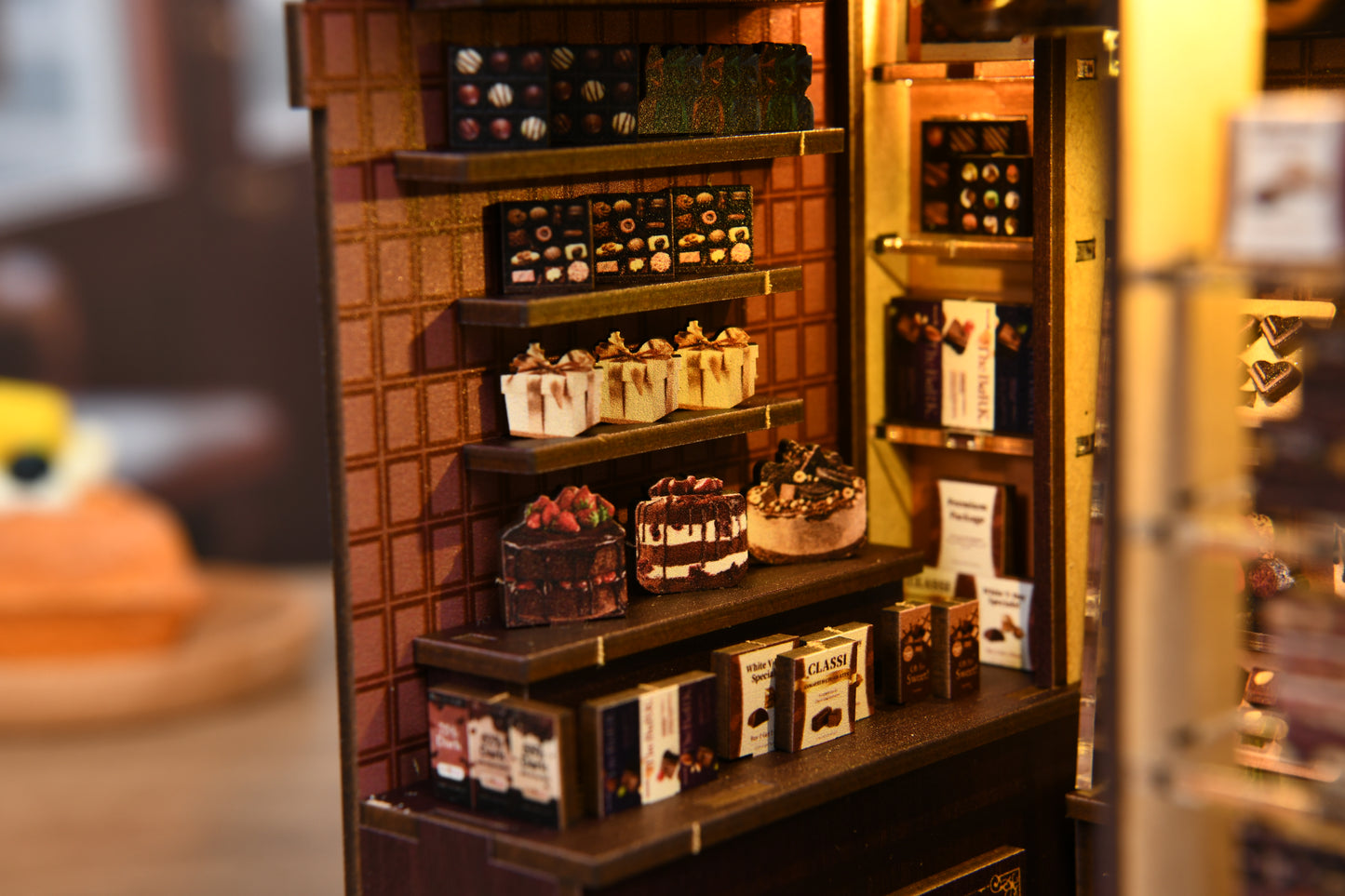 TJWFUNFUN Tiny Havens Collection – Sweet Chapter DIY Book Nook with LED Light, 189 PCS, Difficulty ★★★